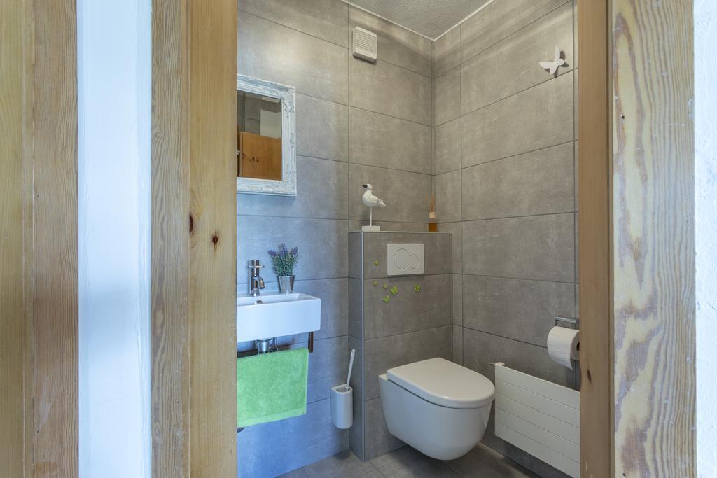 Apartment Haus Arnika Obersaxen Luaran gambar
